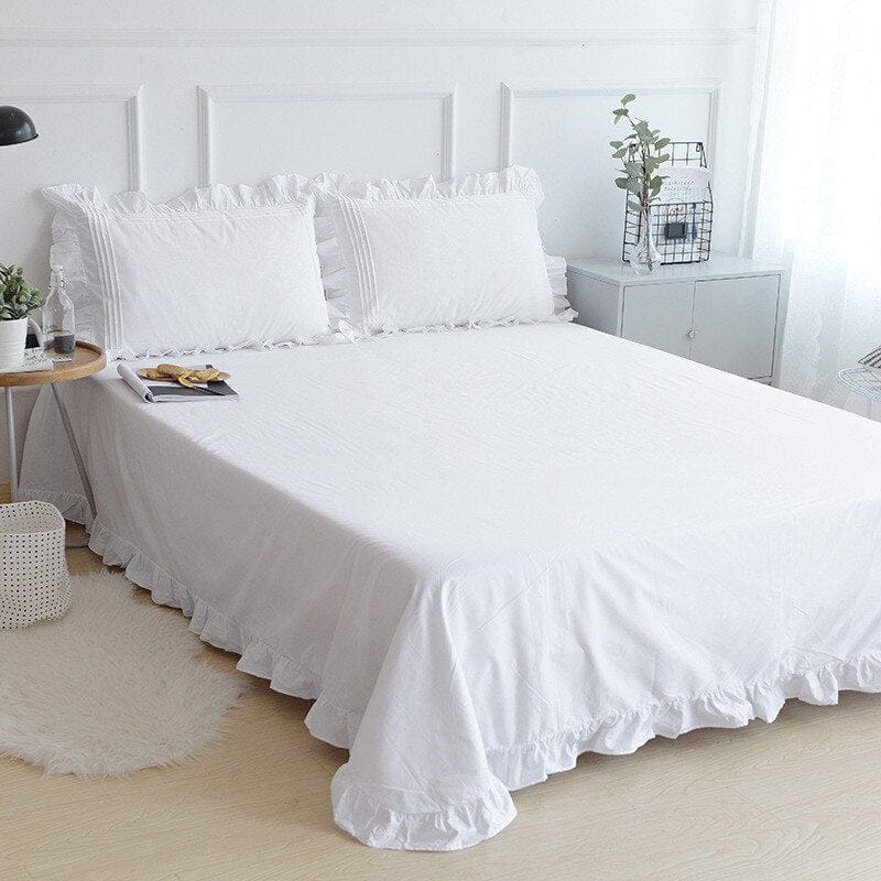 White with Ruffled Bedsheet Set - 3 Pieces - DecorStudio -