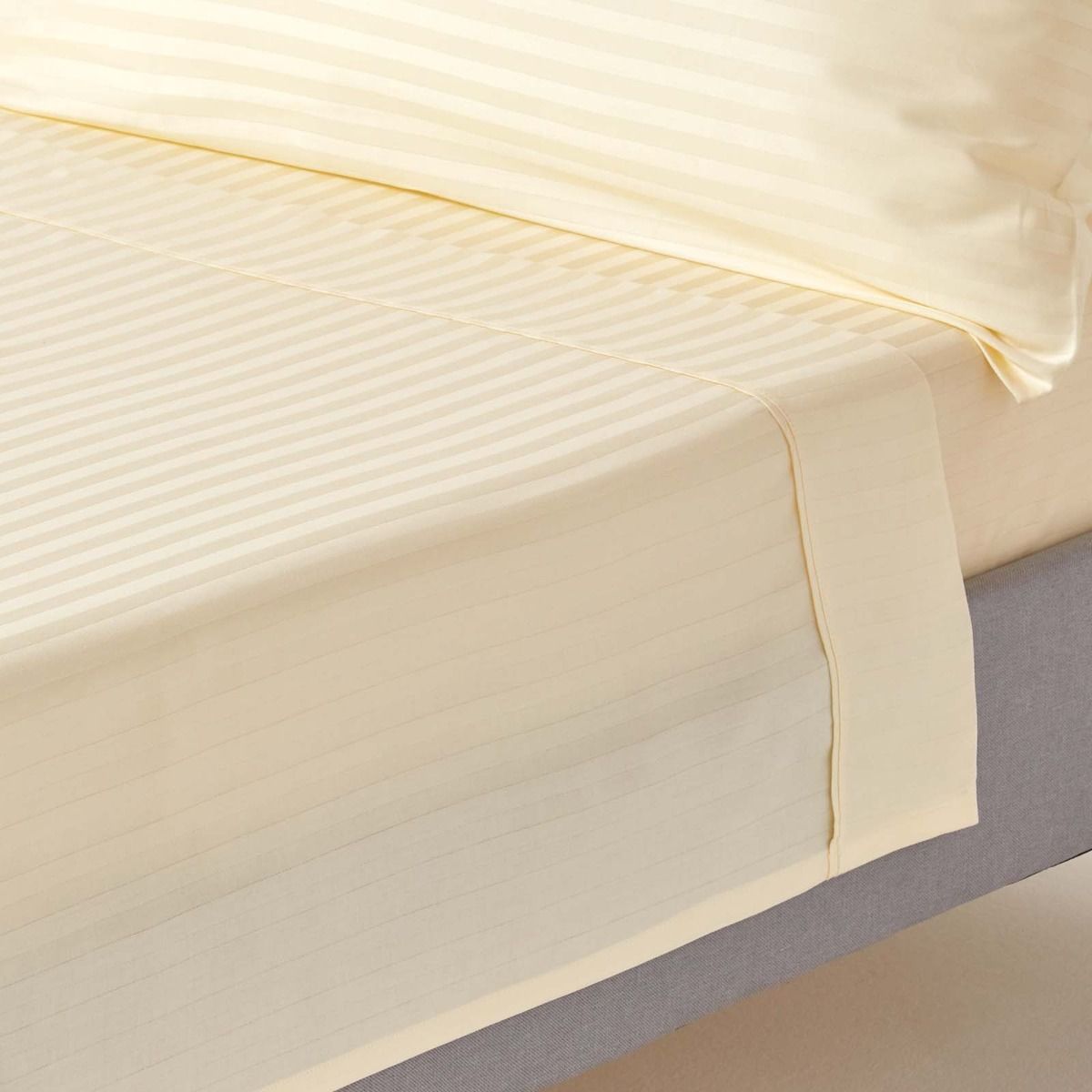 Luxury Cream Satin Stripe Duvet Set - 6 Pieces - DecorStudio - Duvet Cover