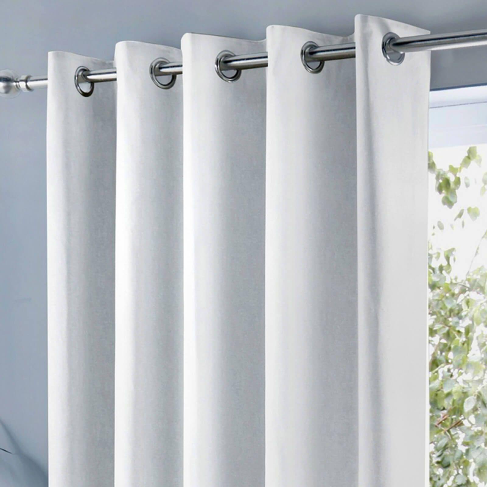 Pack of 2 Plain Dyed Eyelet Curtains with linning - White - DecorStudio - PLAIN DYED CURTAINS